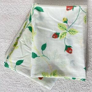 5/$35 Vintage Floral Print Pillowcase Set x2